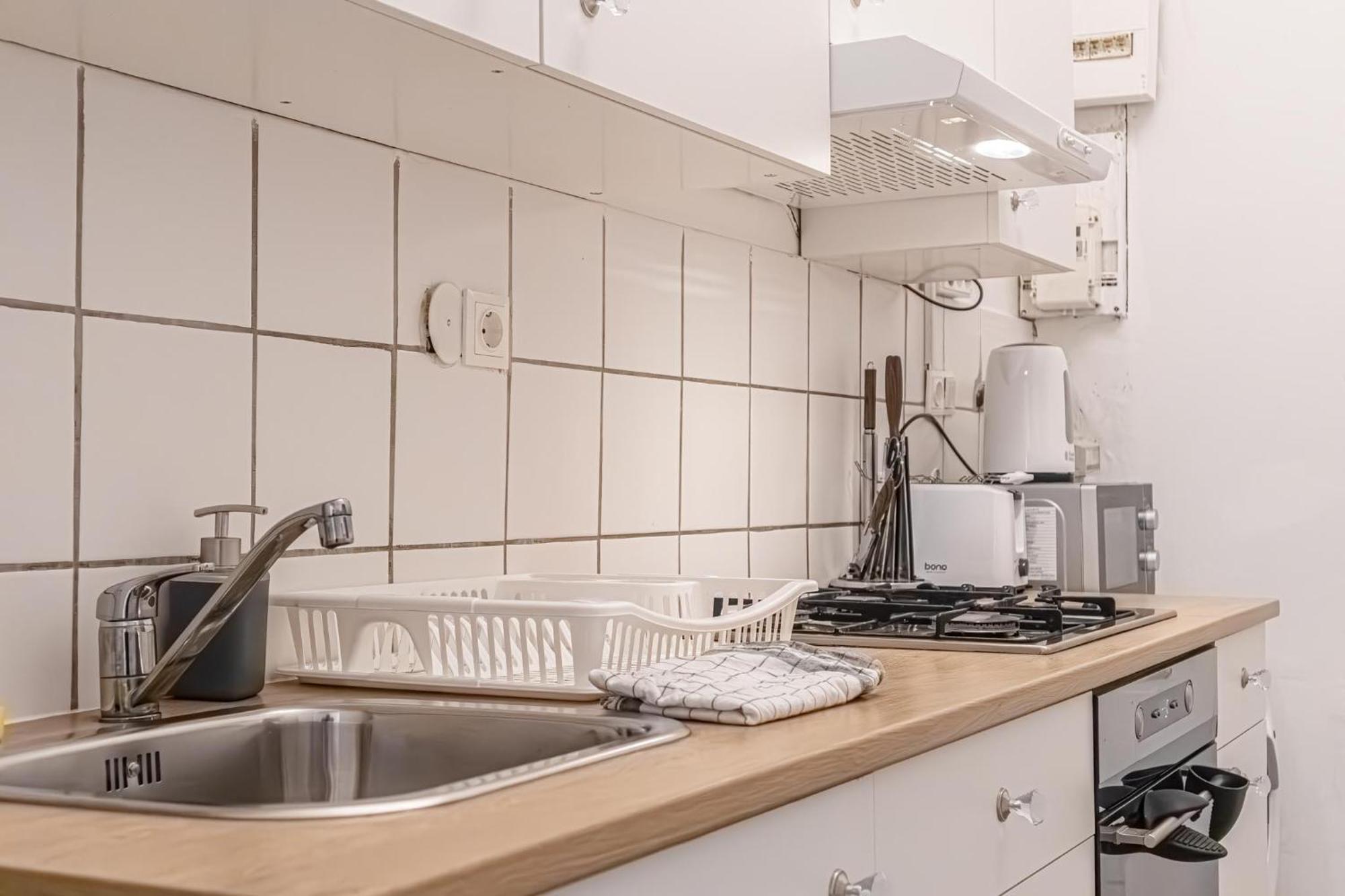 Budget-Friendly 2Br Apt With Great Location Apartment Wien Ngoại thất bức ảnh